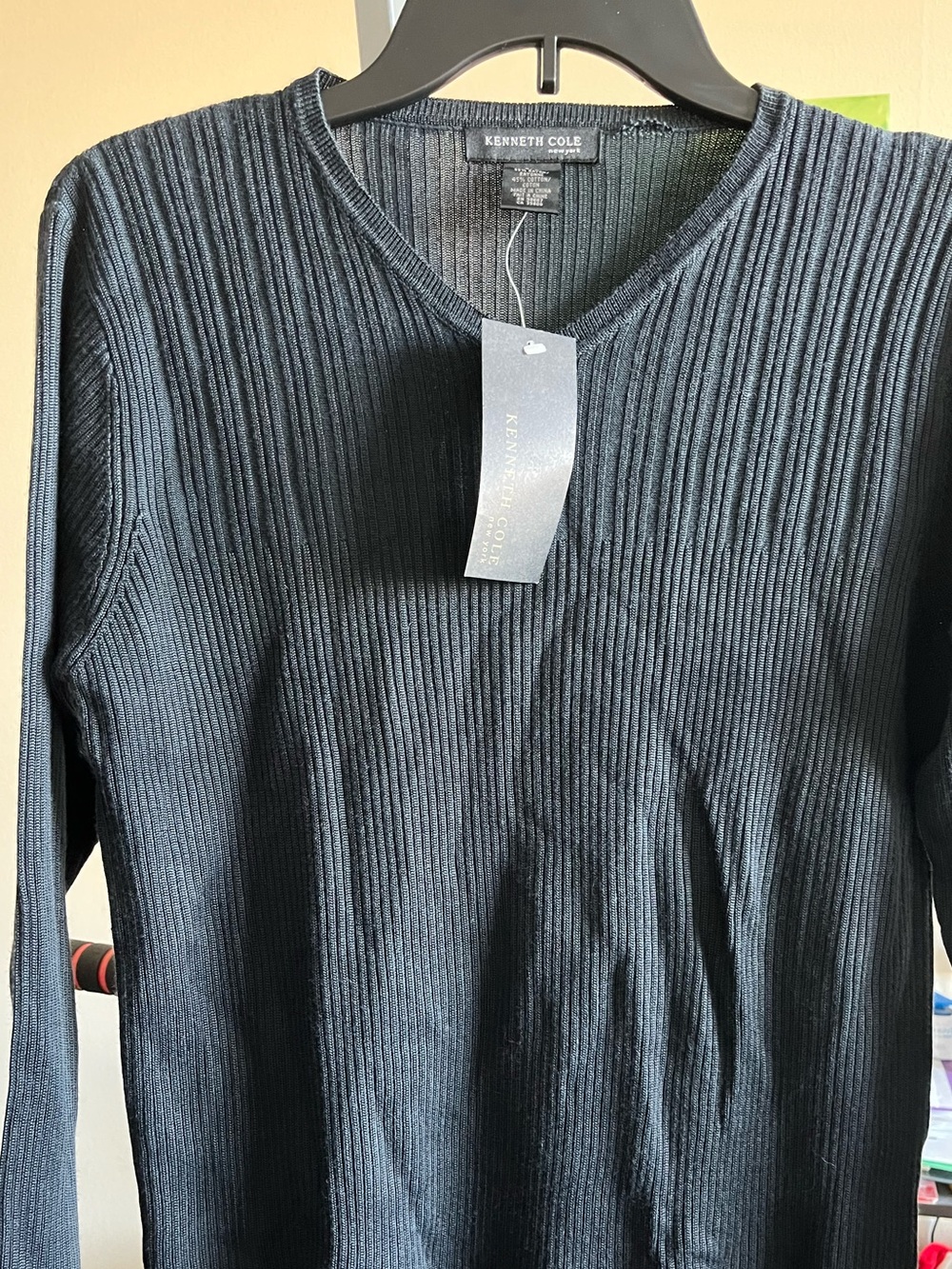 Kenneth Cole New York NWT Black Rayon Cotton Ribbed V-Neck Sweater Small S